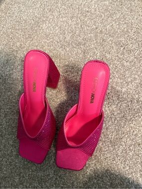 Fashion Nova Fuchsia Embellished Square-Toe Block Heel Mules